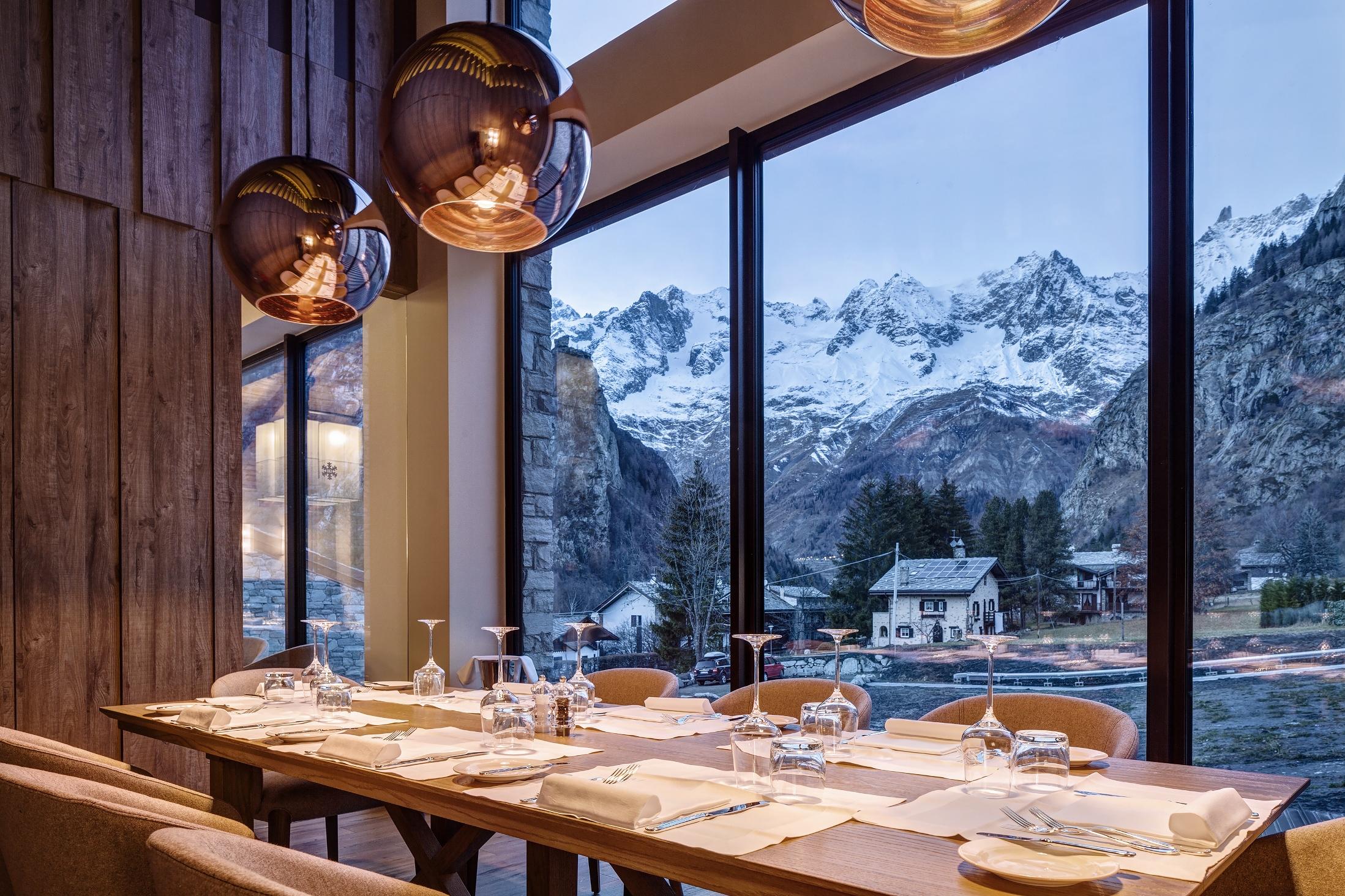 Grand Hotel Courmayeur Mont Blanc, By R Collection Hotels Exterior foto